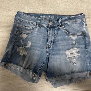 AMERICAN EAGLE JEAN SHORTS SIZE 10